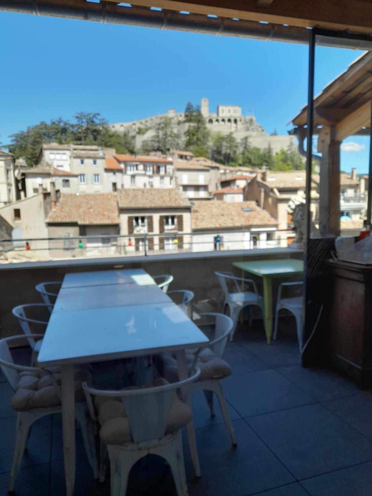 Les MIRABELLES chambres d'hôtes Sisteron Exterior foto